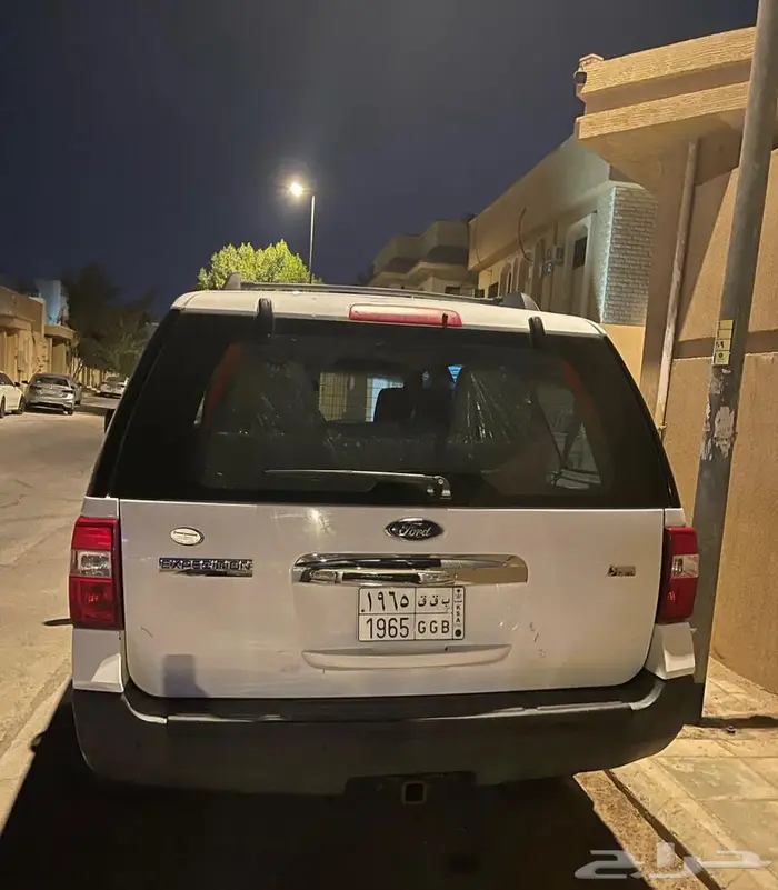 فورد اكسبديشن 2011 5