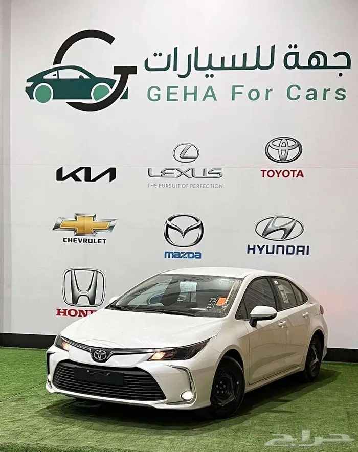 تويوتا كورولا 2025ستاندر2000 و 1500 اقساط 0
