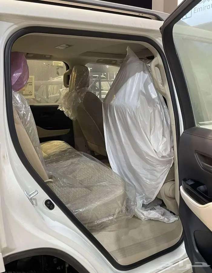 لاندكروزر GX-R L2 بنزين 2025 10