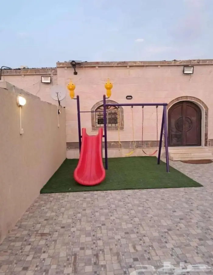 بارعون في تقديم المراجيح والجلسات البلاستيكية والحديدية 6