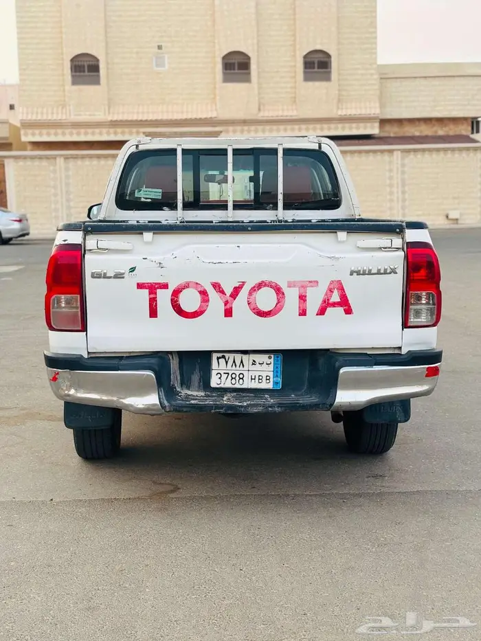 TOYOTA HILUX 2018 DOUBLE CABIN 3