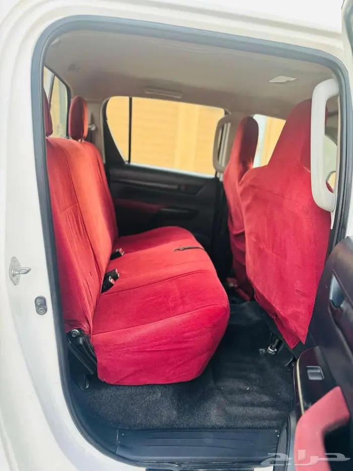 TOYOTA HILUX 2018 DOUBLE CABIN 7