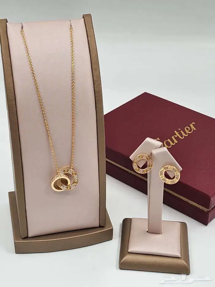 اكسسوارات نسائيه ماركات عالمية هدايا مميزه فاخره 28