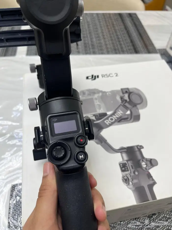 DJI RSC2 CAMERA GIMBAL 3