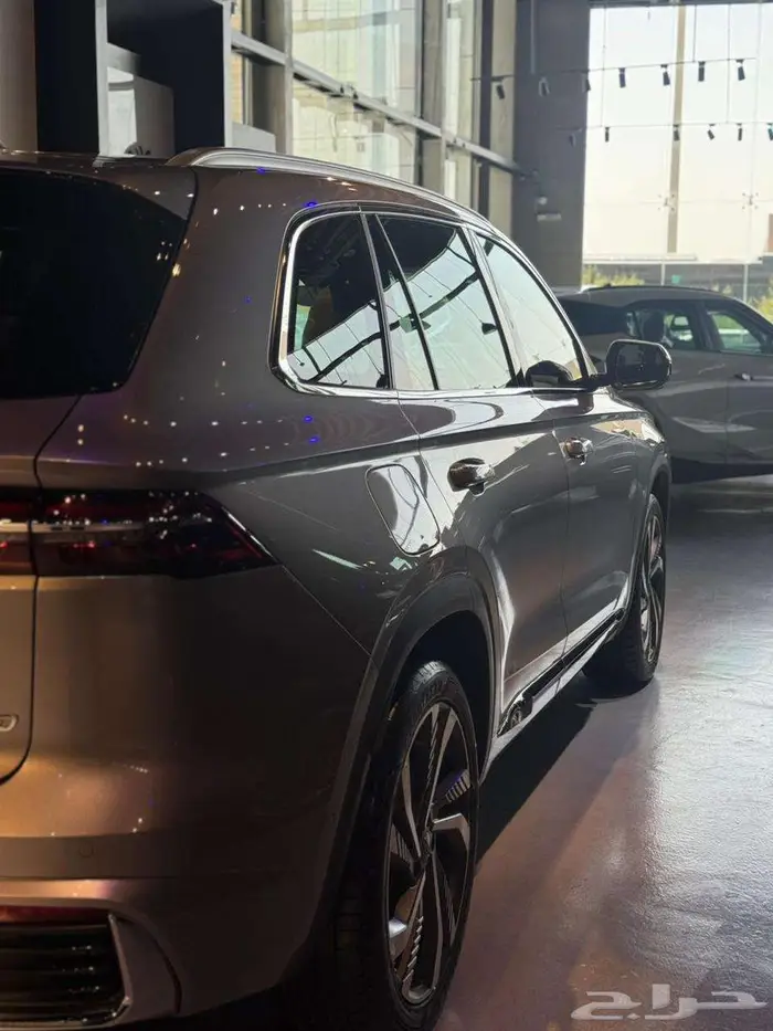 جيلي مونجارو 2025 فل كامل متبقي حبة واحدة بسعر خيالي 5