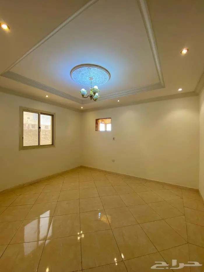 شقة مميزة للإيجار السنوي بجدة   حي السلامة 2