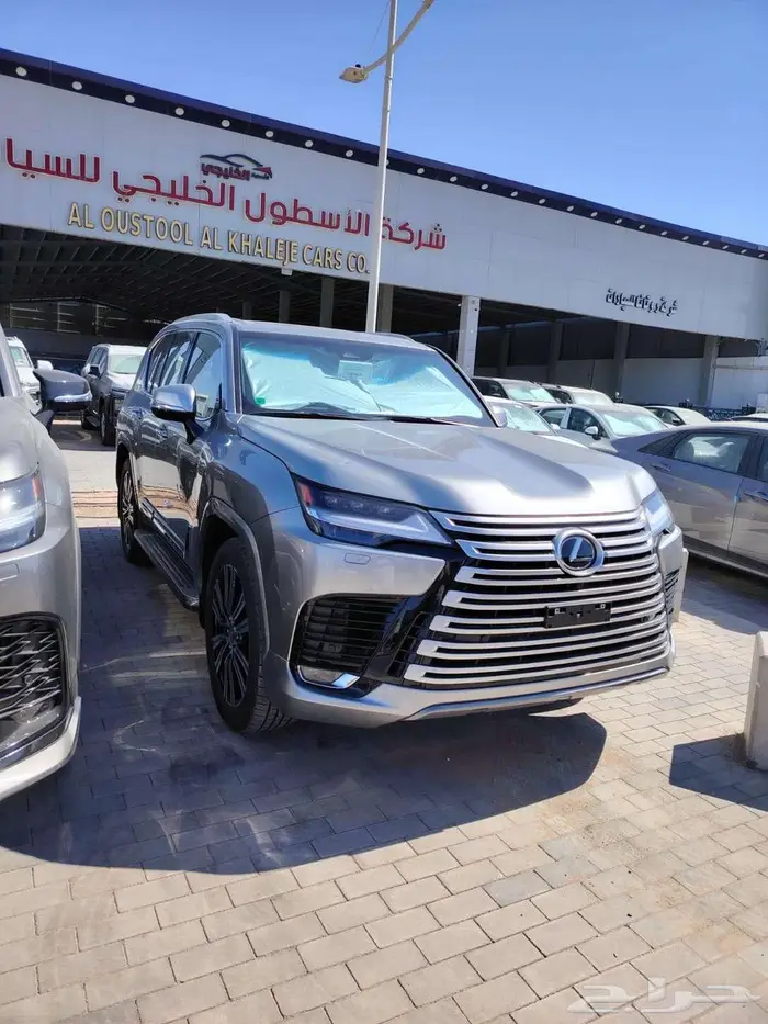 لكزس LX600 BB 2025 لون رمادي -الساير ال اكس 600 بي بي 1