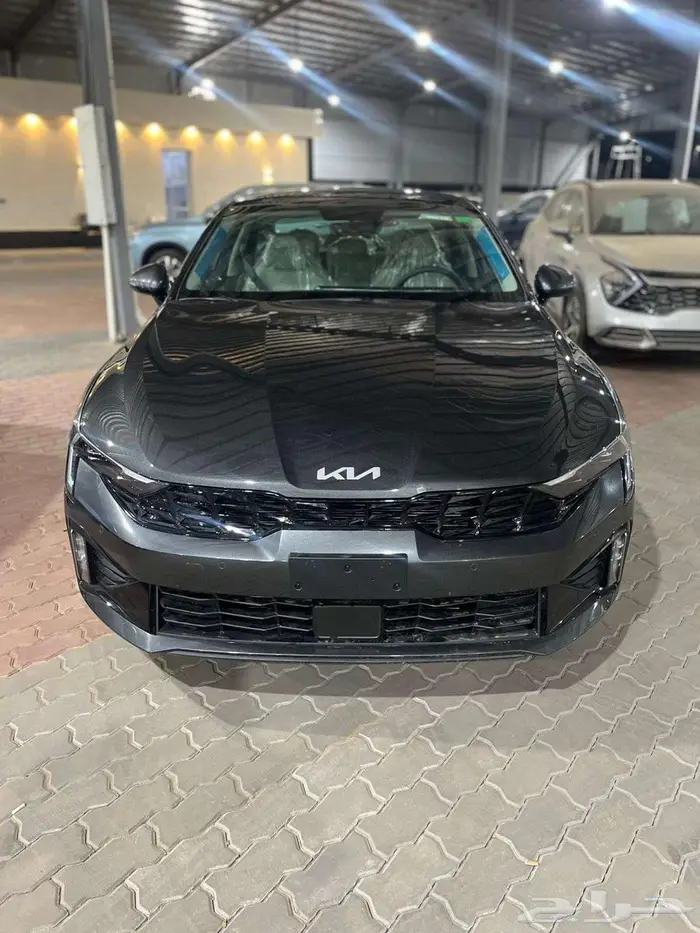 كيا k5 موديل 2026 نص فل وارد الاهليه 1