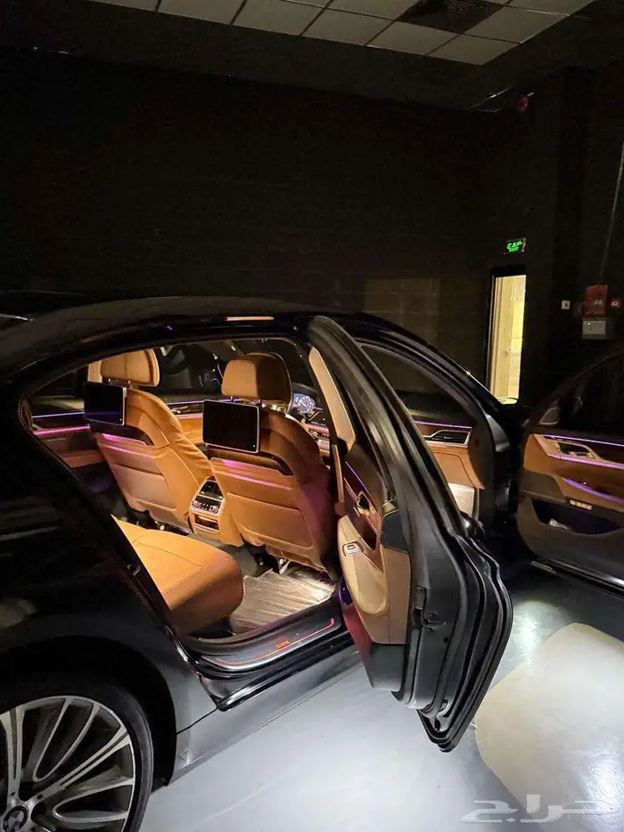 بي إم دبليو - 740 - 2017 ( فل الفل ) 21