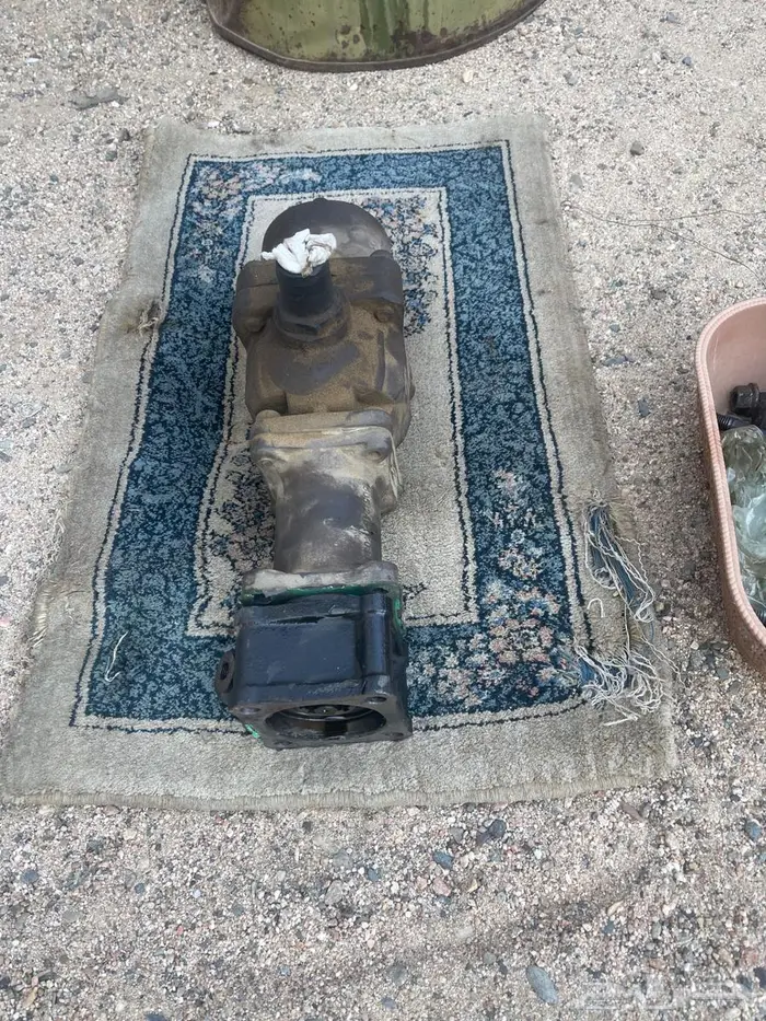 طرمبة قلاب وعدد اربع رحى راس 7