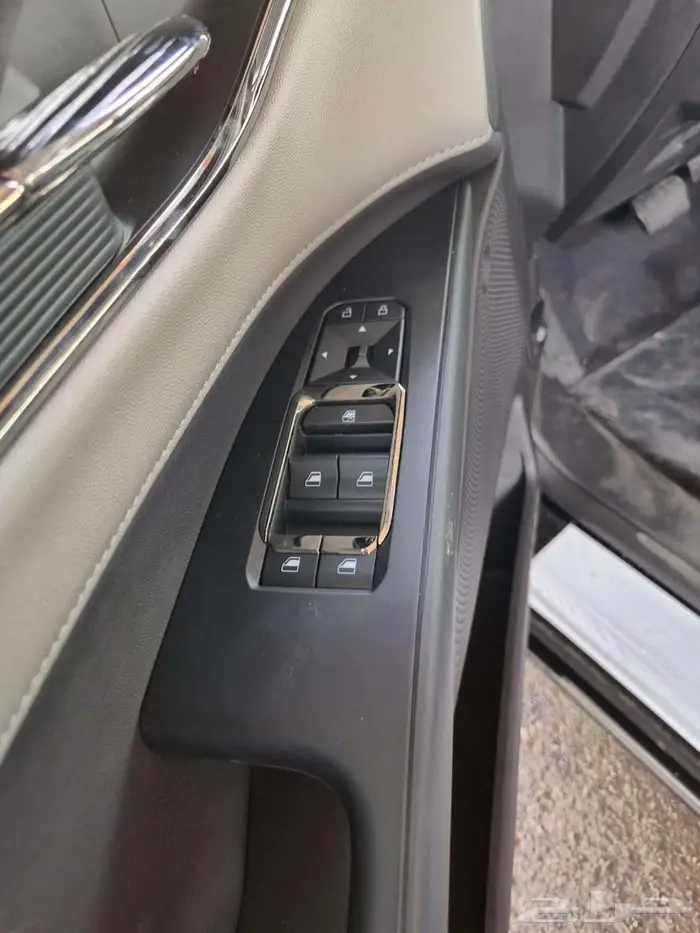 فورد تورس تيتانيوم فل كامل 2026 كاش وايجار منتهي بالتمليك 14