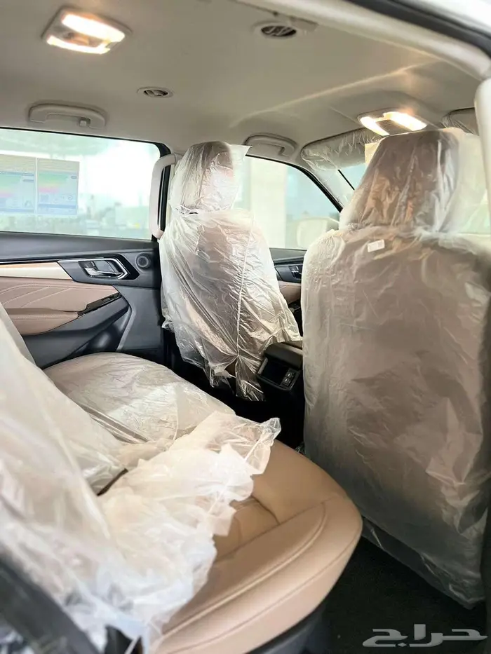 ايسوزو MUX و 2025 2024 ام يو اكس 13