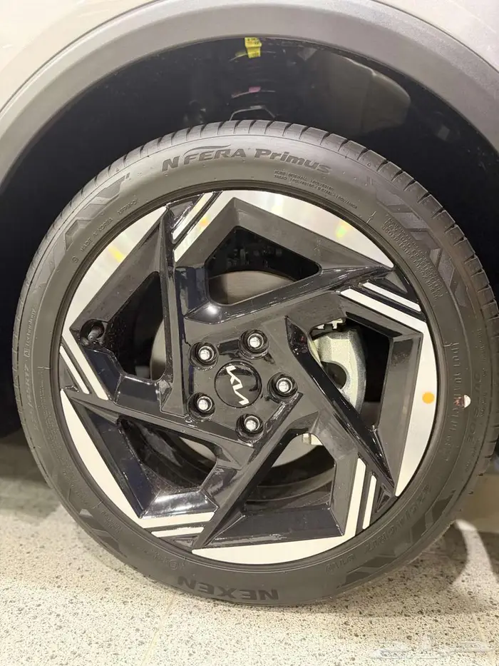 كيا k4 ماكينة2000 فتحة بانوراما موديل 2026 15