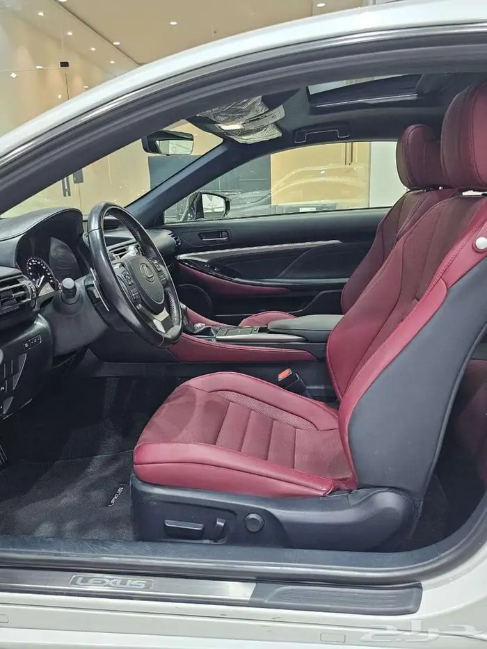 لكزس RC350 موديل 2022 12