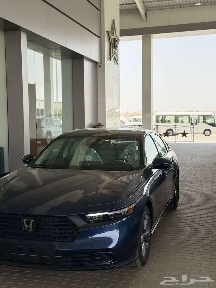 هوندا اكورد EX نص فل سعودي 2025 (عرض خاص) 2
