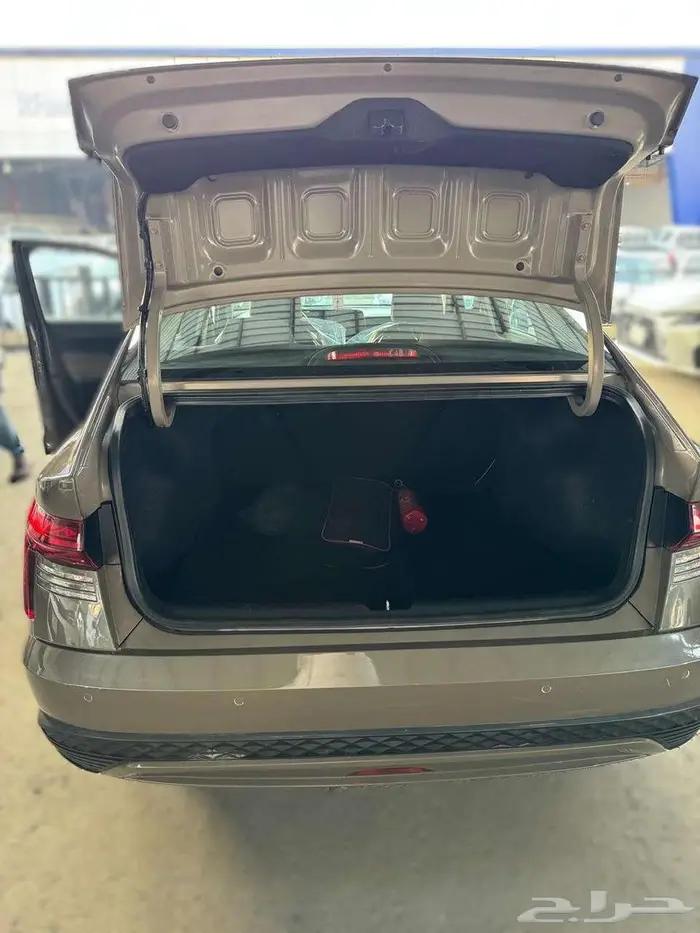 هيونداي اكسنت 2024 10