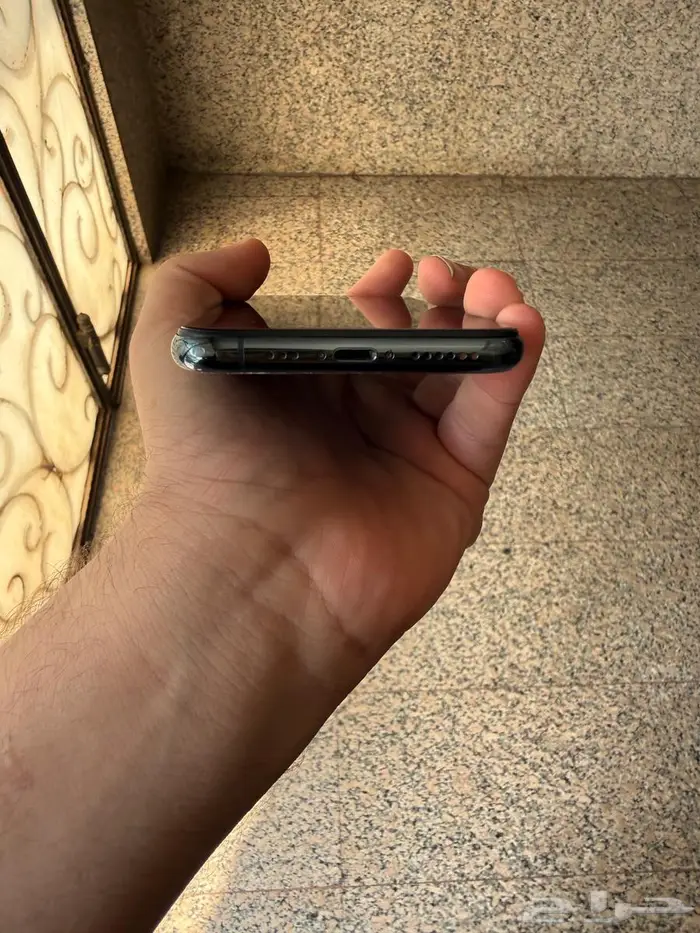 ايفون 11 برو 255 GB 4