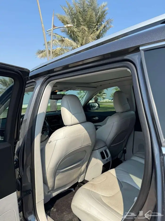 جيب - شيروكي 5