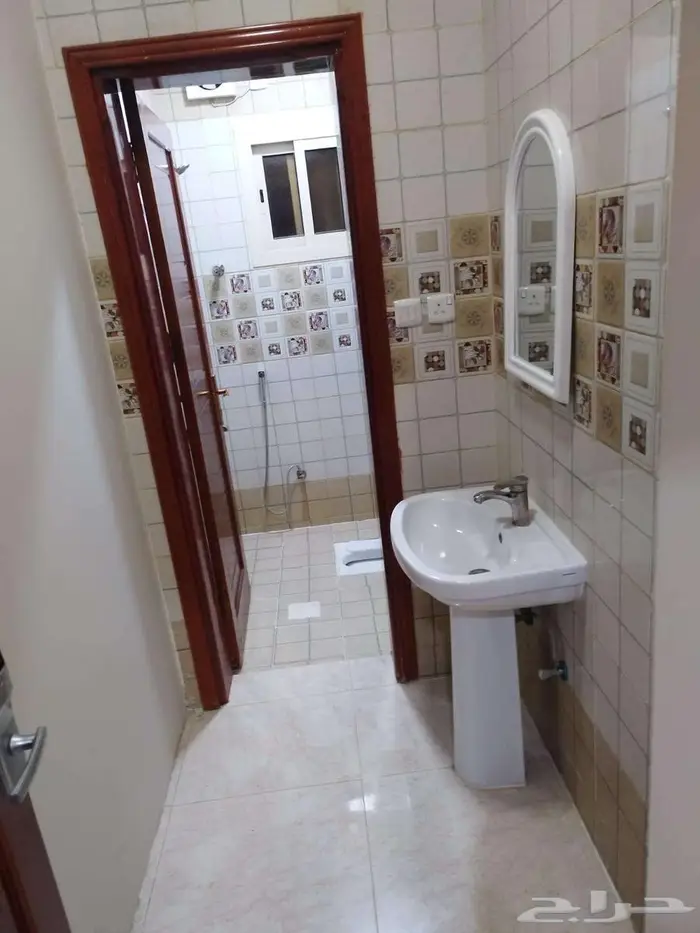 شقق عزاب مفروشة 1