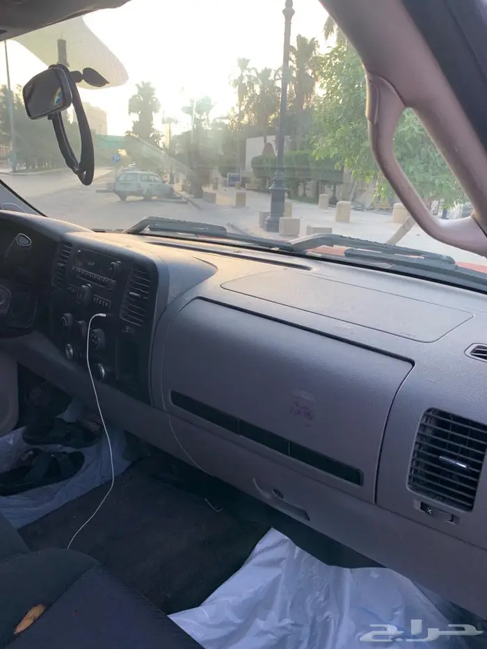 سلفرادو 2011 مواصفات خاصة ممشى قليل شرط 8