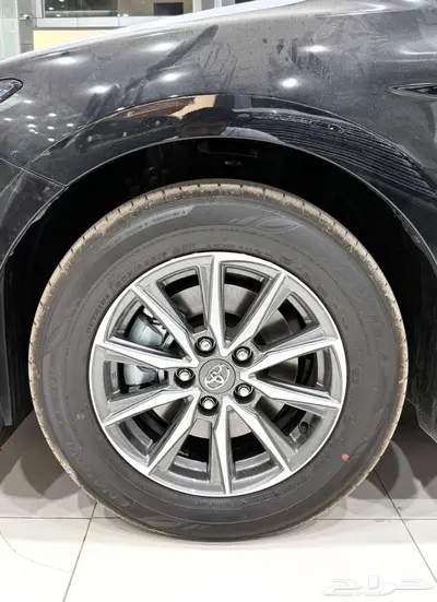 تويوتا كامري E ستاندر بنزين سعودي اللون اسود 2025 index