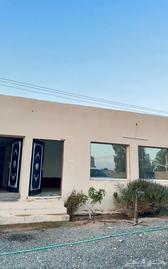 مزرعة للبيع مسوره بالكامل حايل 8