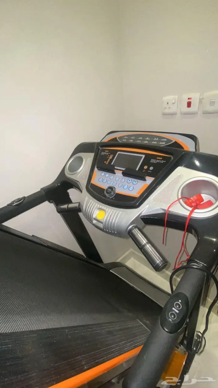 سير كهربائي وشاشه سمارت 1