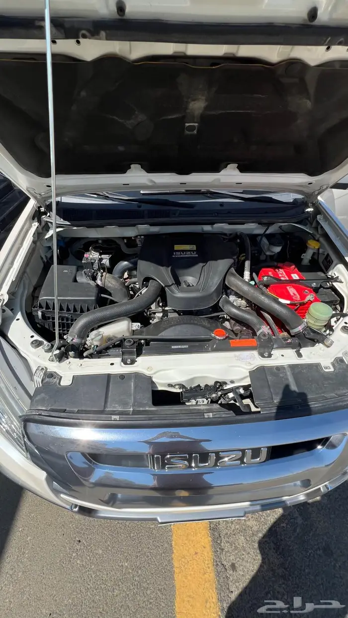 جيب ديزل ايسوزو 2019 ماشي 244 وكاله فل كامل شرط 5