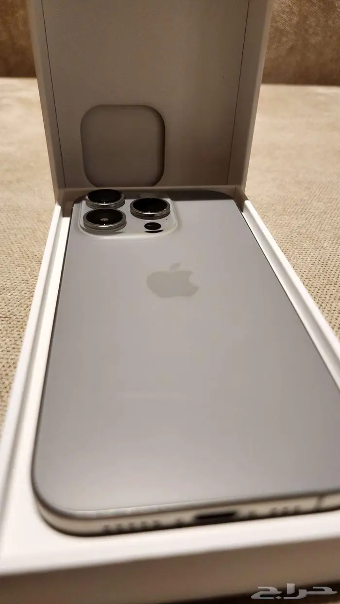 للبيع iPhone pro15 بحالة الجديد 6