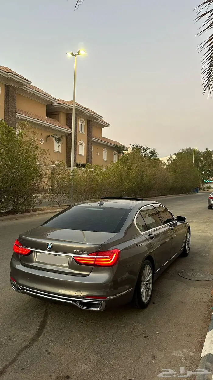 للبيع بي ام دبيلو 730 LI 2018 5