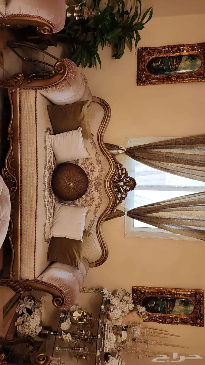 كنب صالون فاخر شبة جديد للبيع 2