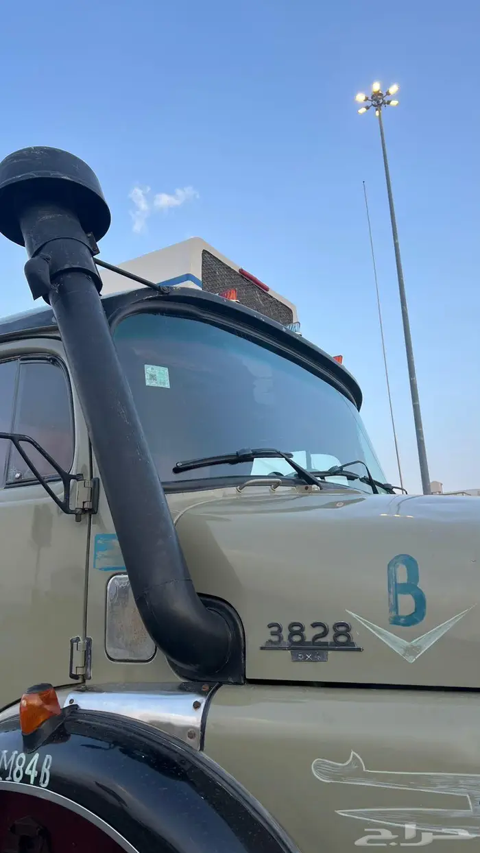 مرسيدس بوز سكس سوبر 1984 وكالة 6