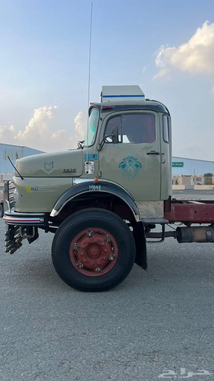 مرسيدس بوز سكس سوبر 1984 وكالة 3