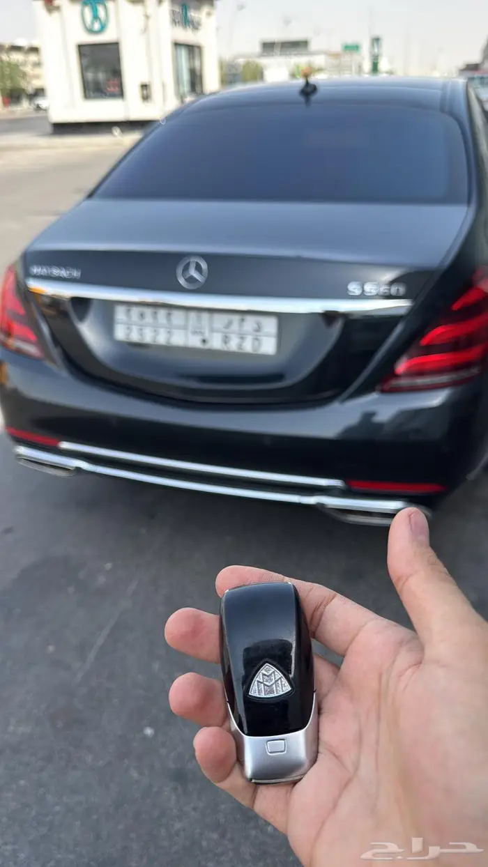 للبيع مايباخ S560 2018 4
