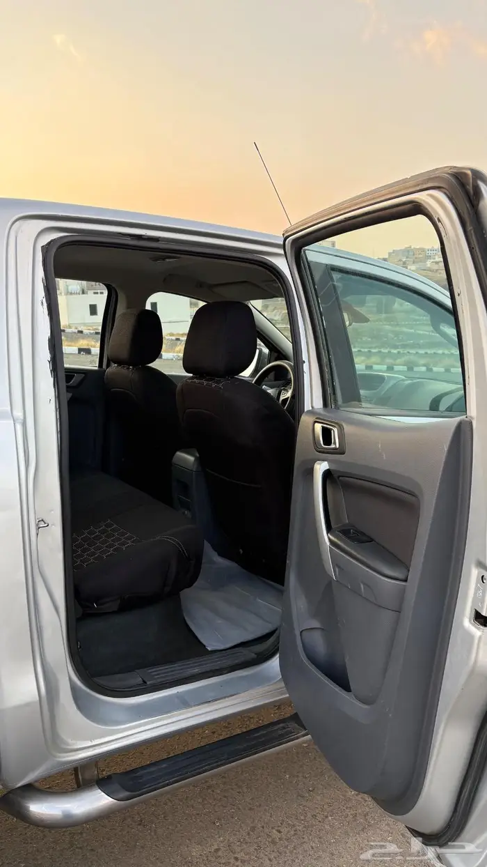 سيارة فورد رينجر 2015 للبيع 9