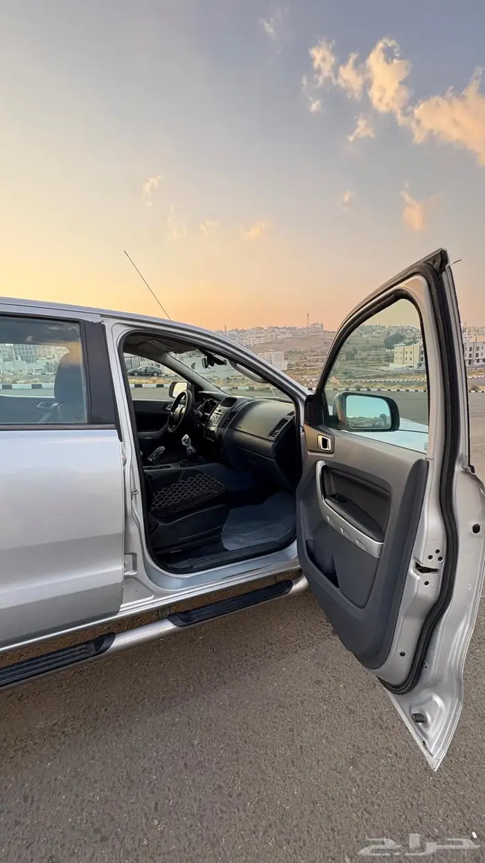 سيارة فورد رينجر 2015 للبيع 5