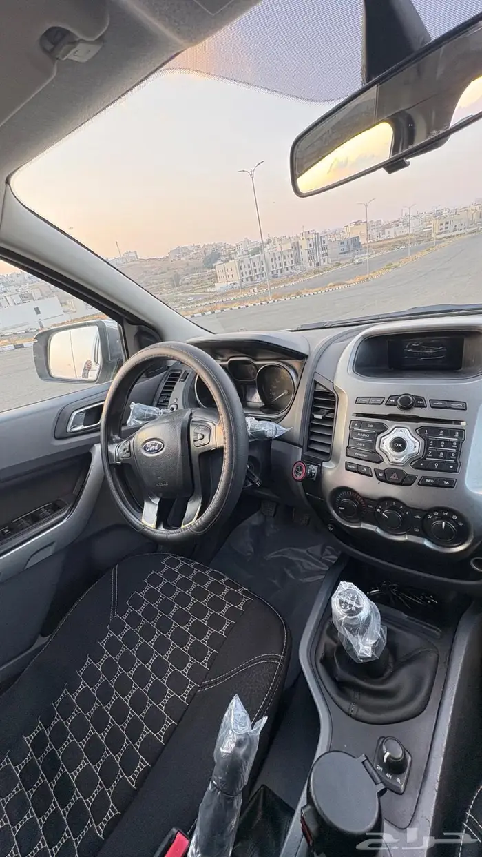 سيارة فورد رينجر 2015 للبيع 8