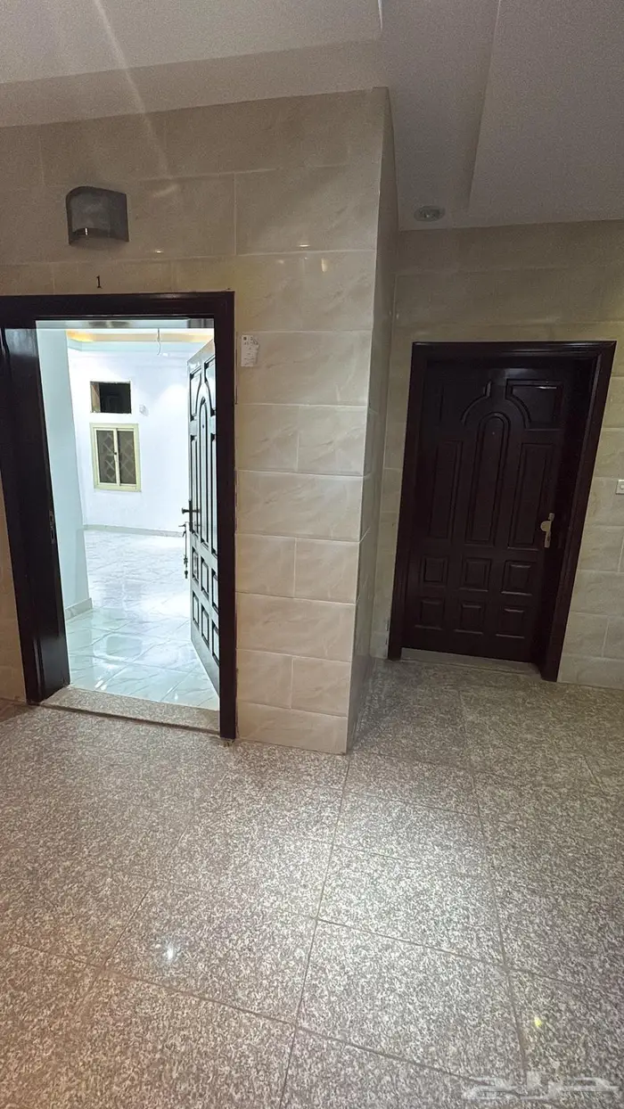 شقتين بعمارة واحد للإيجار الصالحية جدة 8