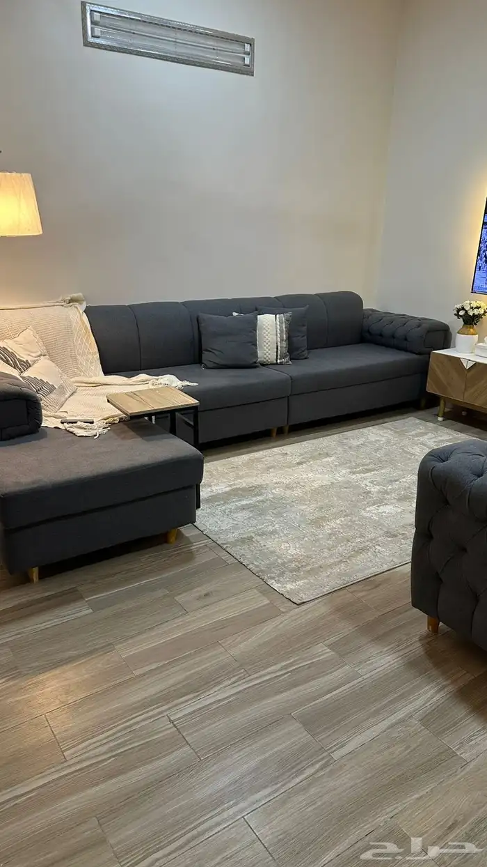 طقم كنب L مع قطعة جانبية نظيف و شبه جديد 0