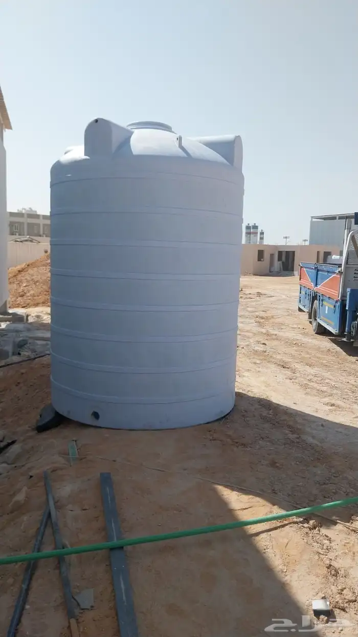 حمامات متنقله وخزانات 0