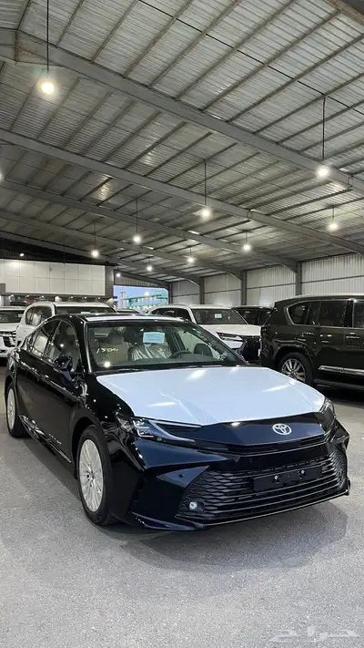 كامري LE 2025 اسود داخلي بيج بنزين سعودي index