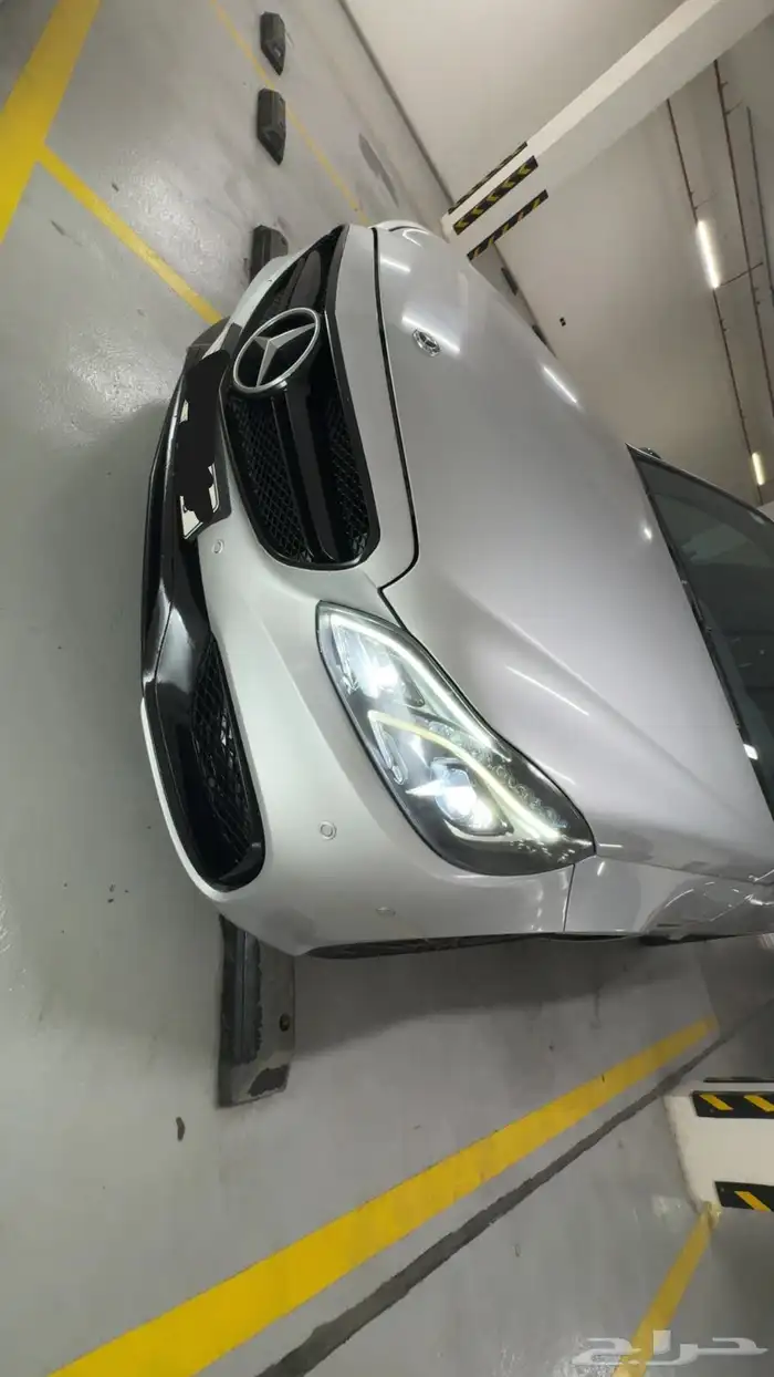 مرسيدس E550 v8 2