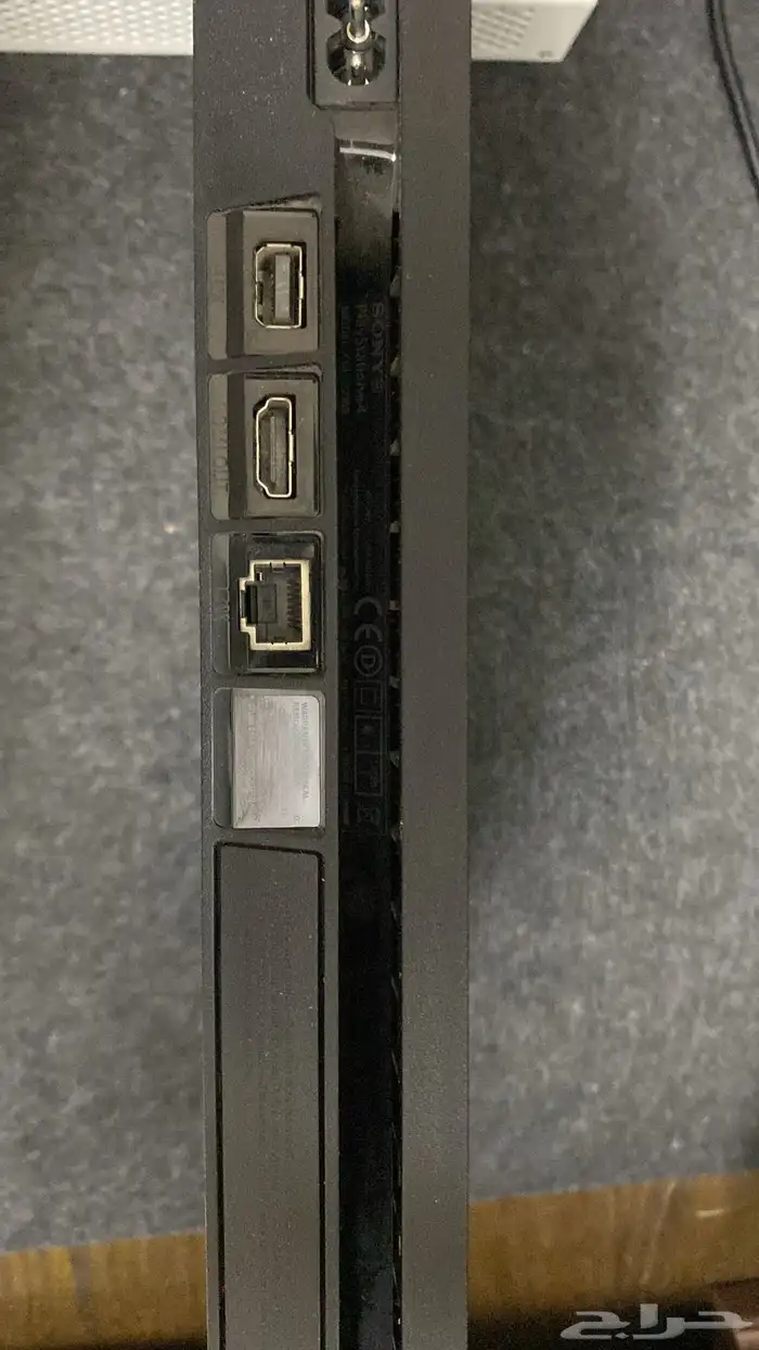 للبيع سوني 4 1