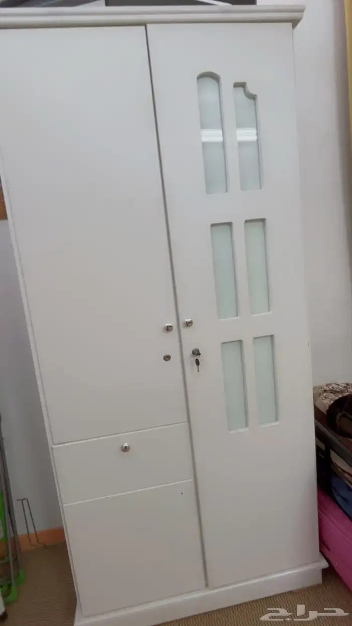 دولاب شخص واحد نظيف 0