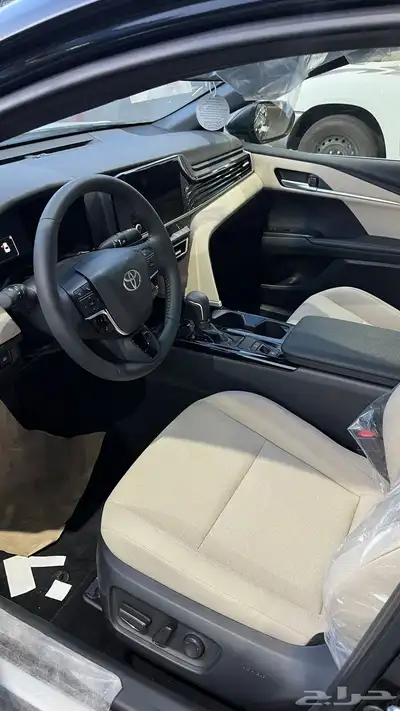 كامري LE 2025 اسود داخلي بيج بنزين سعودي index