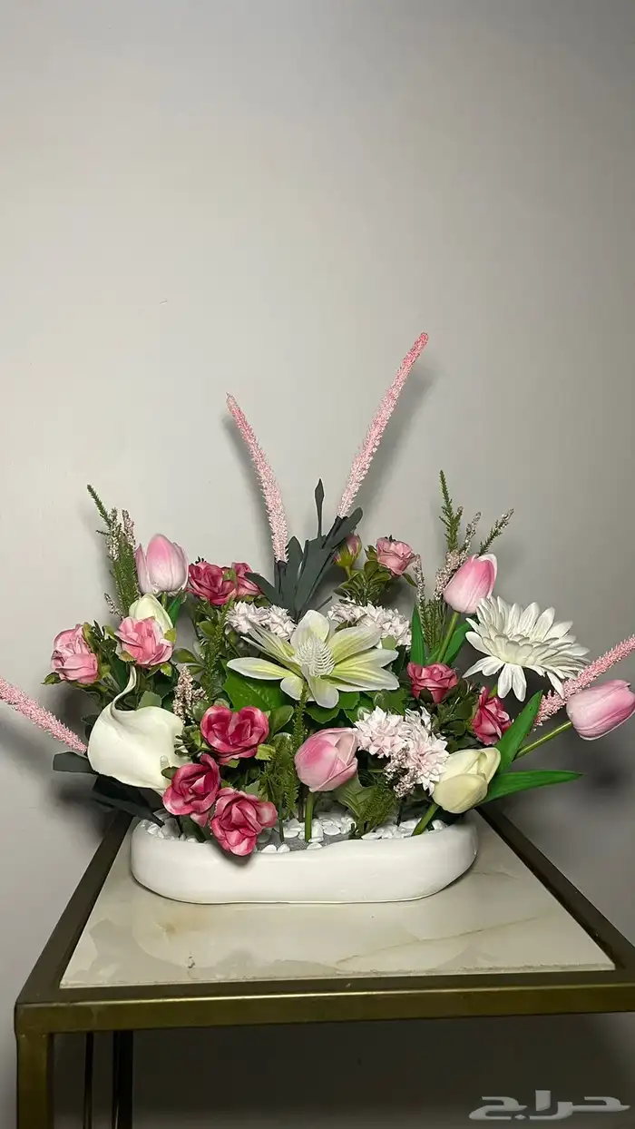 فازات وتنسيقات ورد صناعي 1