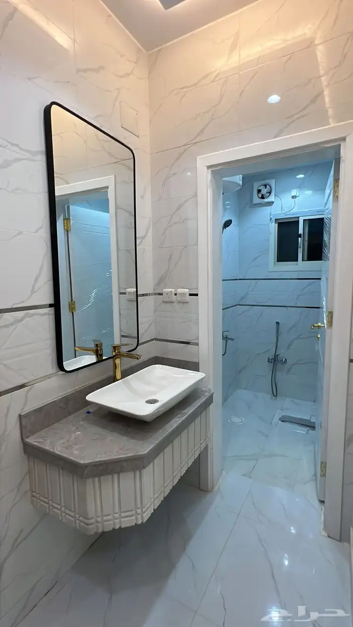 شقه دور ثاني للبيع حي الريان تبوك السعر 450 الف 0