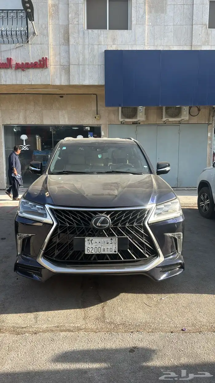 للبيع جيب لكزس 2019 ( LX SPORT ) 4