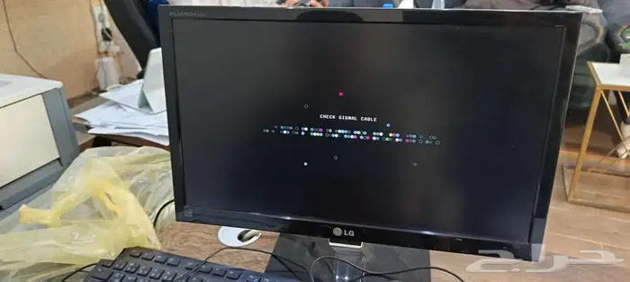 كمبيوتر و شاشه 0