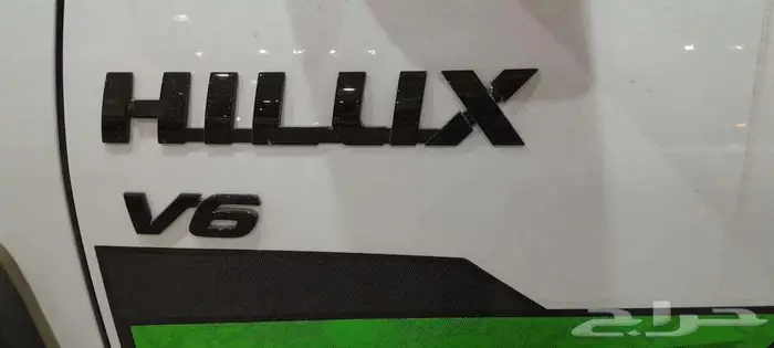 هايلوكس GR sport -بنزين توماتيك 6 سلندر 10